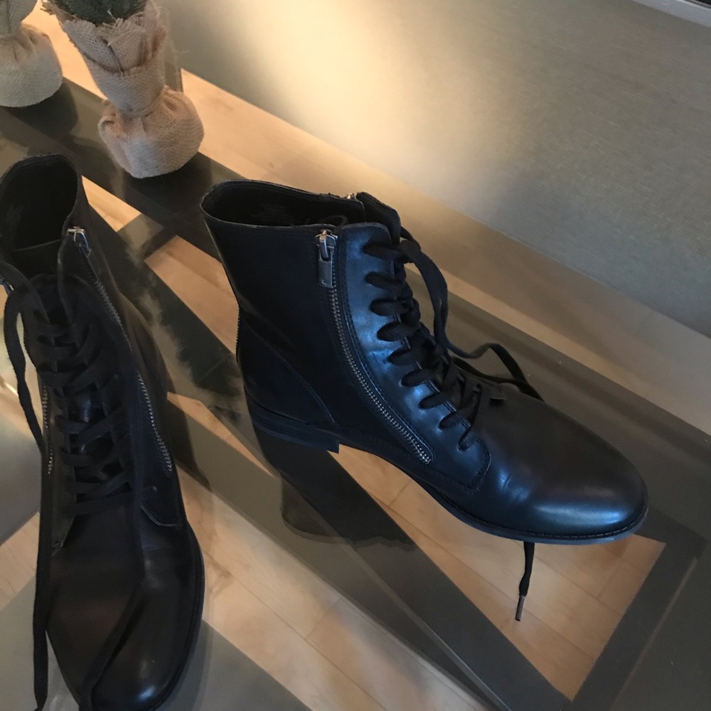 Lucky brand army Boot